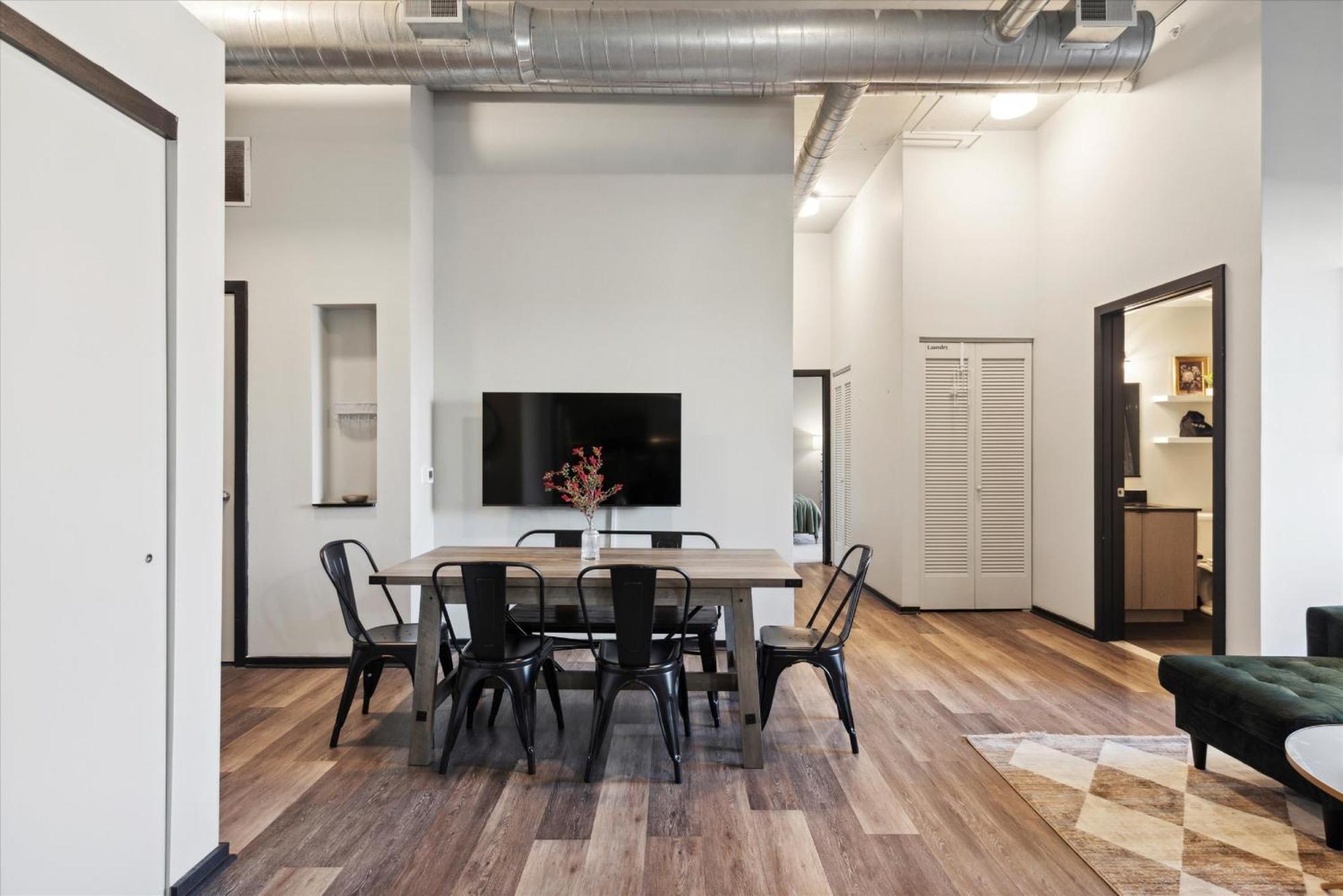 Large 3Br Apts & Studios, Free Parking, Gym, Game Room フィラデルフィア エクステリア 写真
