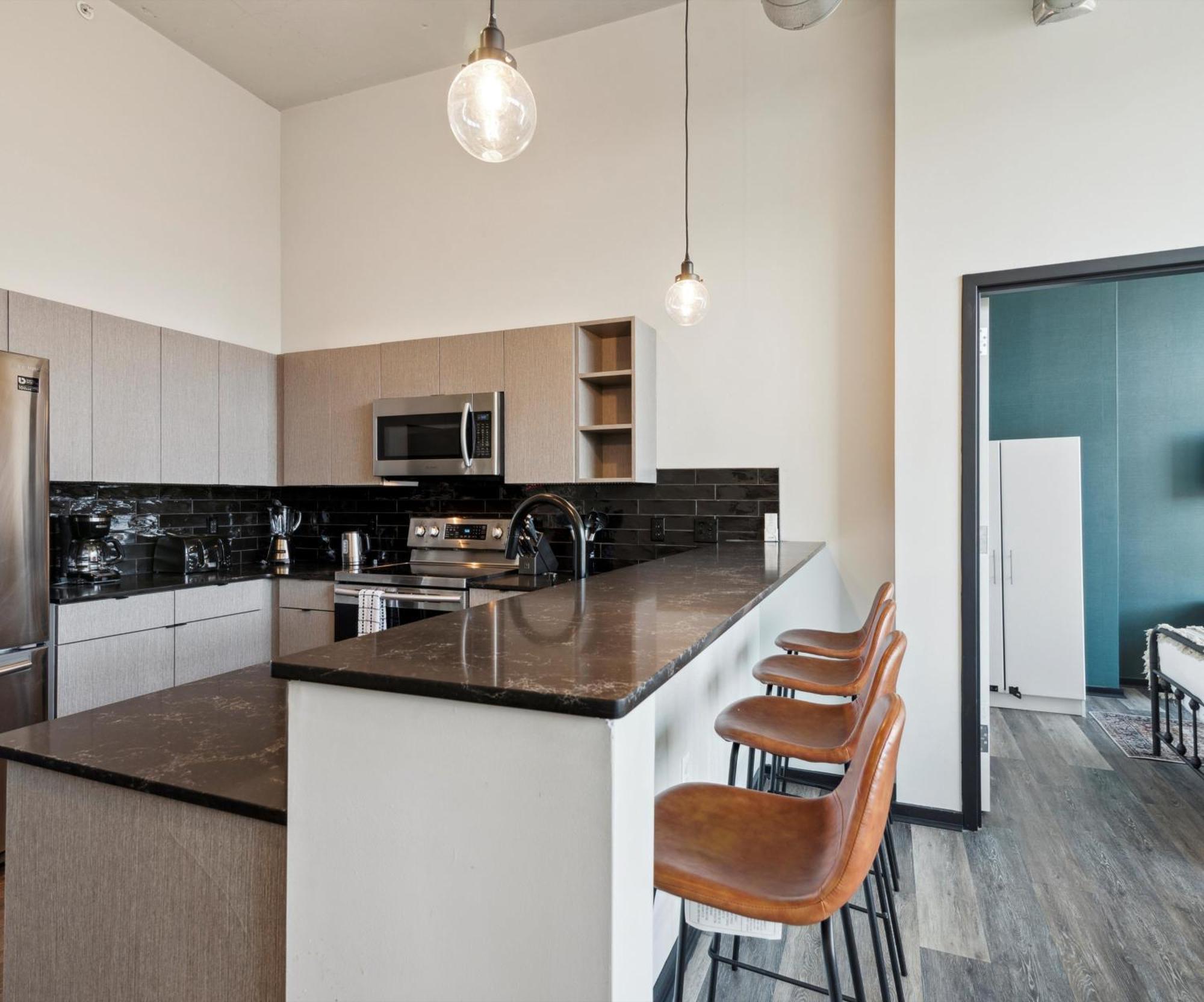 Large 3Br Apts & Studios, Free Parking, Gym, Game Room フィラデルフィア エクステリア 写真