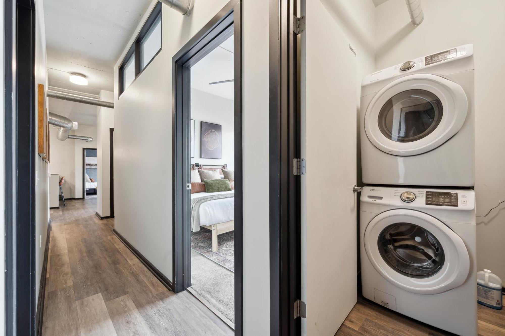 Large 3Br Apts & Studios, Free Parking, Gym, Game Room フィラデルフィア エクステリア 写真