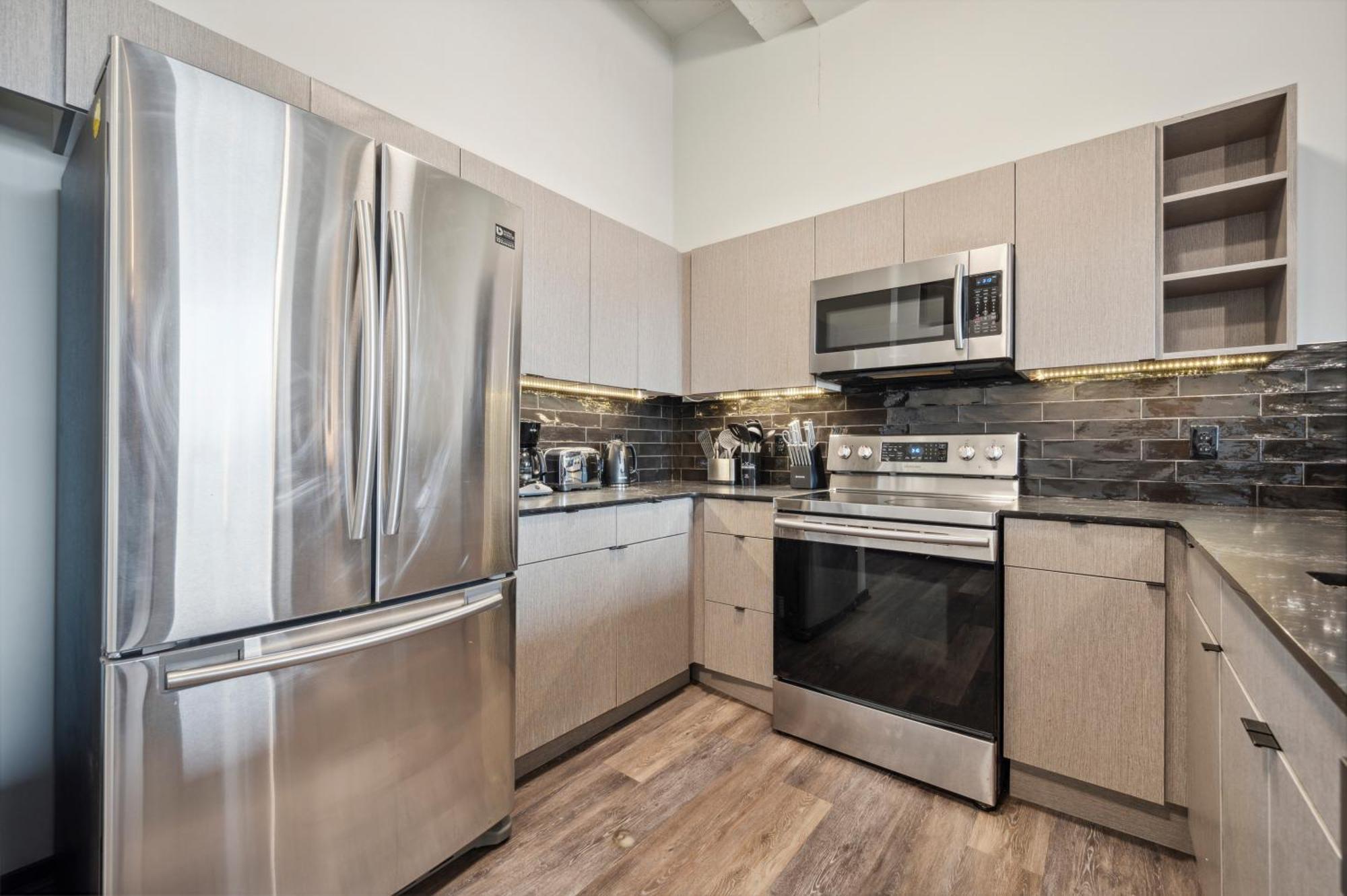Large 3Br Apts & Studios, Free Parking, Gym, Game Room フィラデルフィア エクステリア 写真